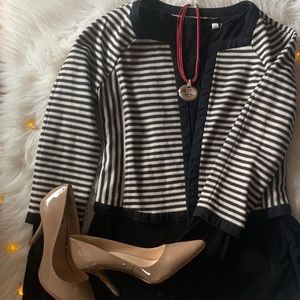 Black and White Dtripe Coat with 3/4 sleeves